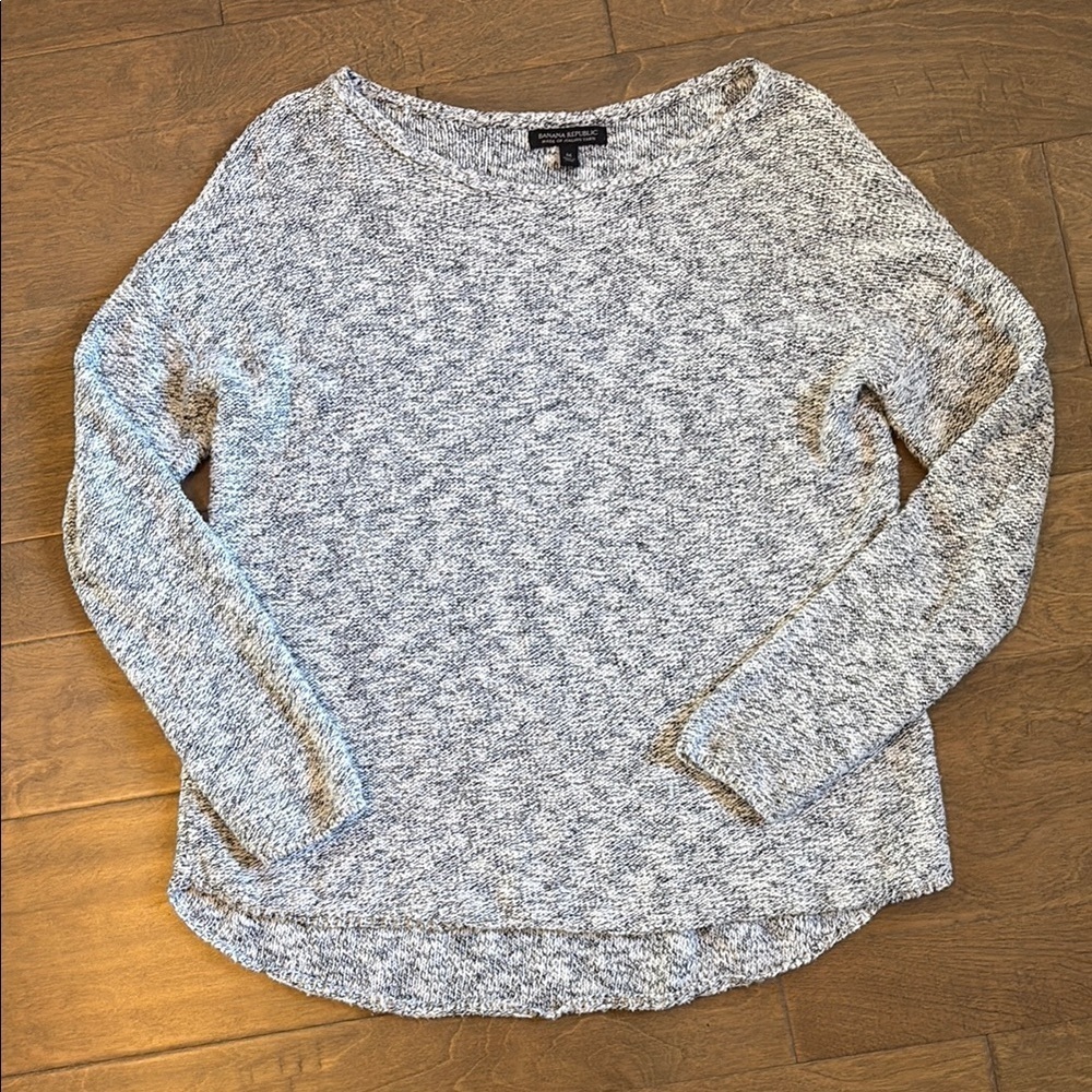 Banana Republic Italian Yarn Sweater Long Sleeve Boat Neck Gray Cream Medium